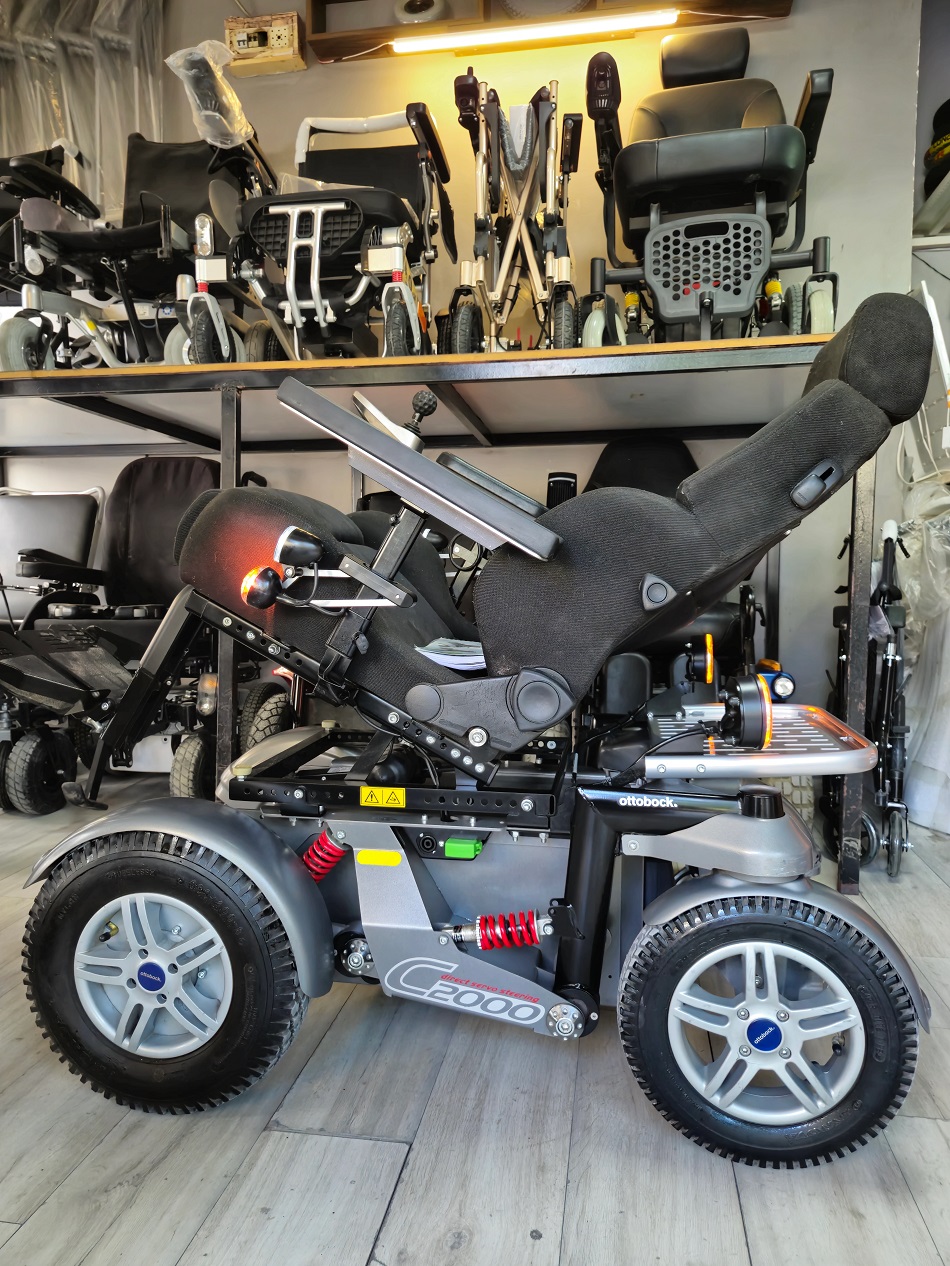 Ottobock C2000 Akülü Tekerlekli Sandalye